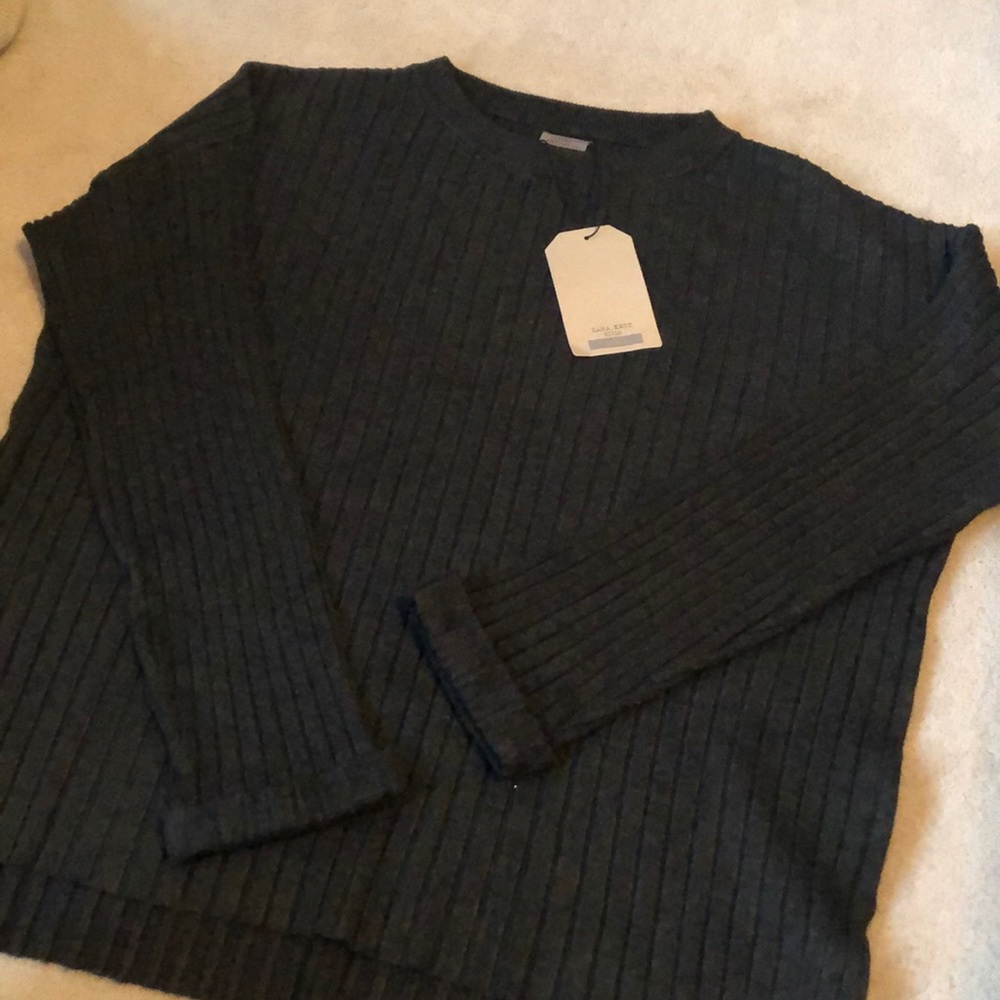 Zara girls knit crewneck!
